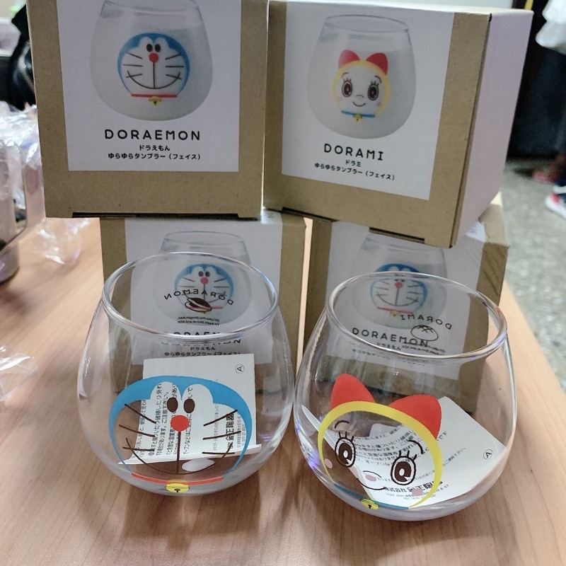 2.日本帶回Doraemon機器貓小叮噹哆啦a夢不倒翁玻璃杯
