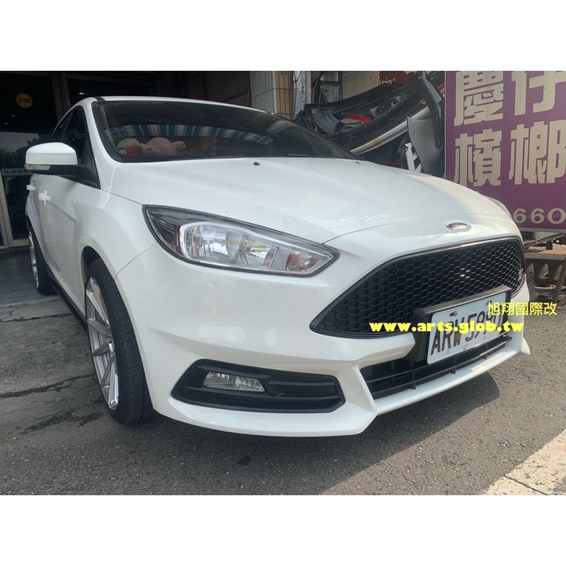 FORD FOCUS MK3.5 NEW STYLE PP ST前保桿空力套件2016-2018