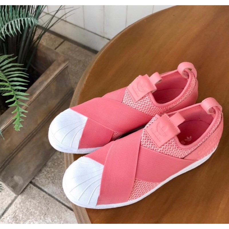 by2950 adidas