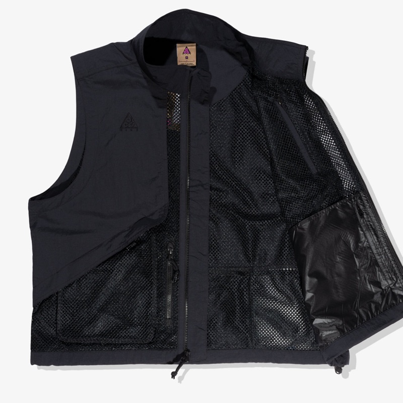 acg vest black