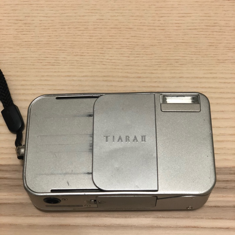 Fujifilm Tiara II 便當機