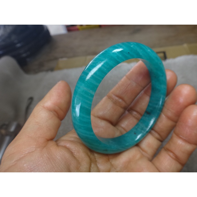 天然冰種清透天空藍藍寶石厚寬版手鐲→c83