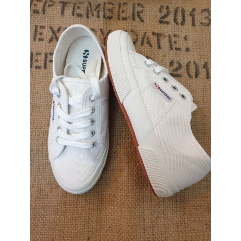 Superga 義大利國民鞋小白鞋內增高款3cm 蝦皮購物