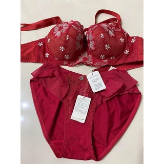 華歌爾 內衣 成套 刺繡蕾絲 精緻內衣 專櫃內衣 包覆提託 B70 內褲 M 內衣 華歌爾內衣