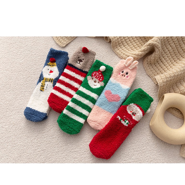 【現貨新品】耶誕襪子 珊瑚絨卡通居家地板襪 耶誕節 韓國襪子 中幫襪 長襪 時尚 襪子 情侶襪 學院風 ins 可愛