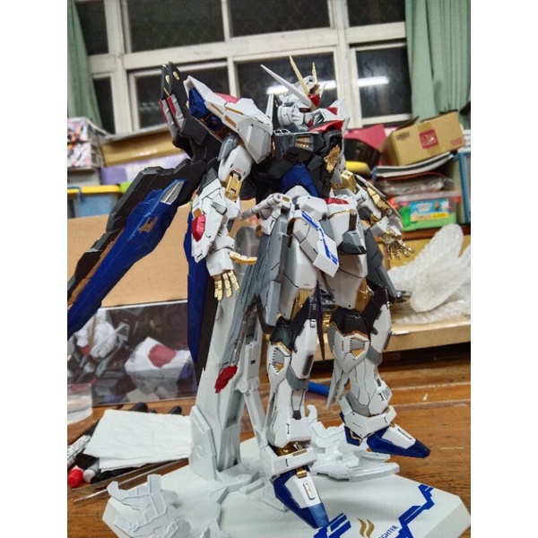 GUNDAM SEED1/100攻擊自由鋼彈模型MB樣式版本MB鋼彈成品含展示台座及光之翼