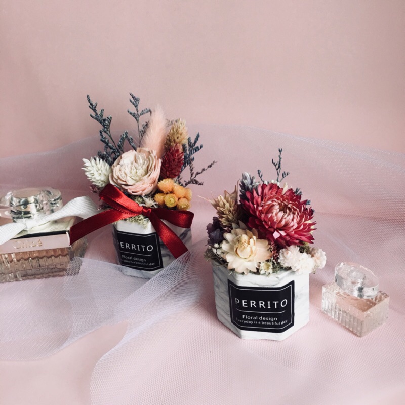 六角大理石紋墨水紋白底盆乾燥花小盆栽 乾燥盆花 太陽玫瑰 麥稈菊大理石盆栽交換禮物情人節禮物新年盆栽捧花禮 伴娘禮