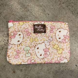 日本 三麗鷗 Hello Kitty 貓 化妝包 小物包 隨身包 小包