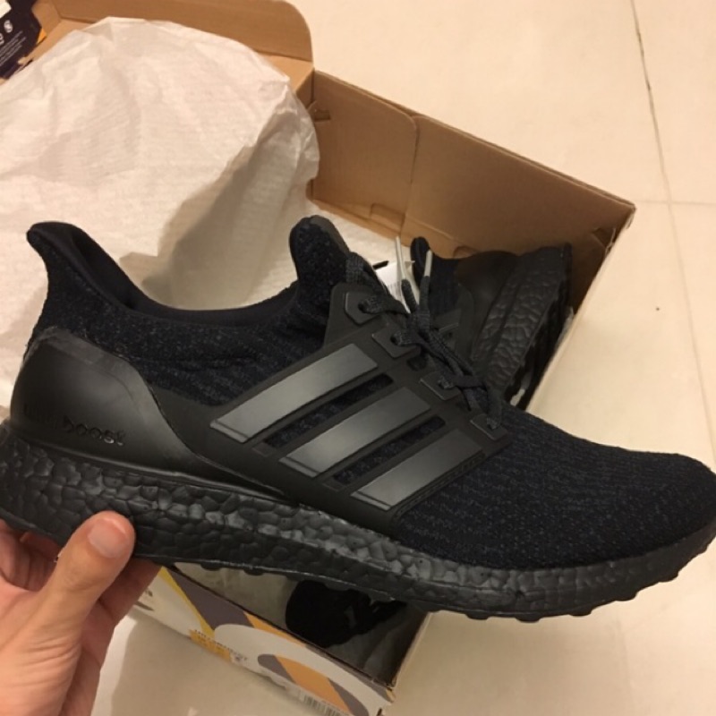 adidas ultra boost triple black