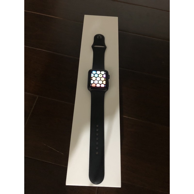 Apple Watch Series 3（GPS + 行動網路）鋁金屬 二手極新 送好禮