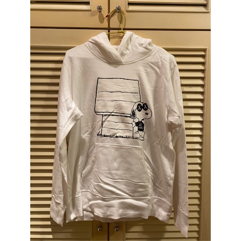 UNIQLO x KAWS SNOOPY 帽T 白色