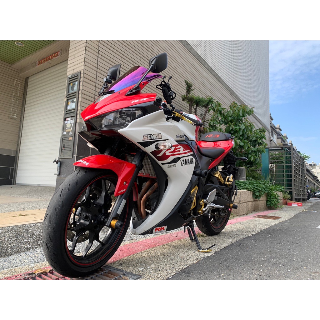 YZF-R3YAMAHAABS二手檔車中古車配合全額.超額.學生貸款強力過件白牌黃牌紅牌仿賽街車大型重機滿18即可辦理