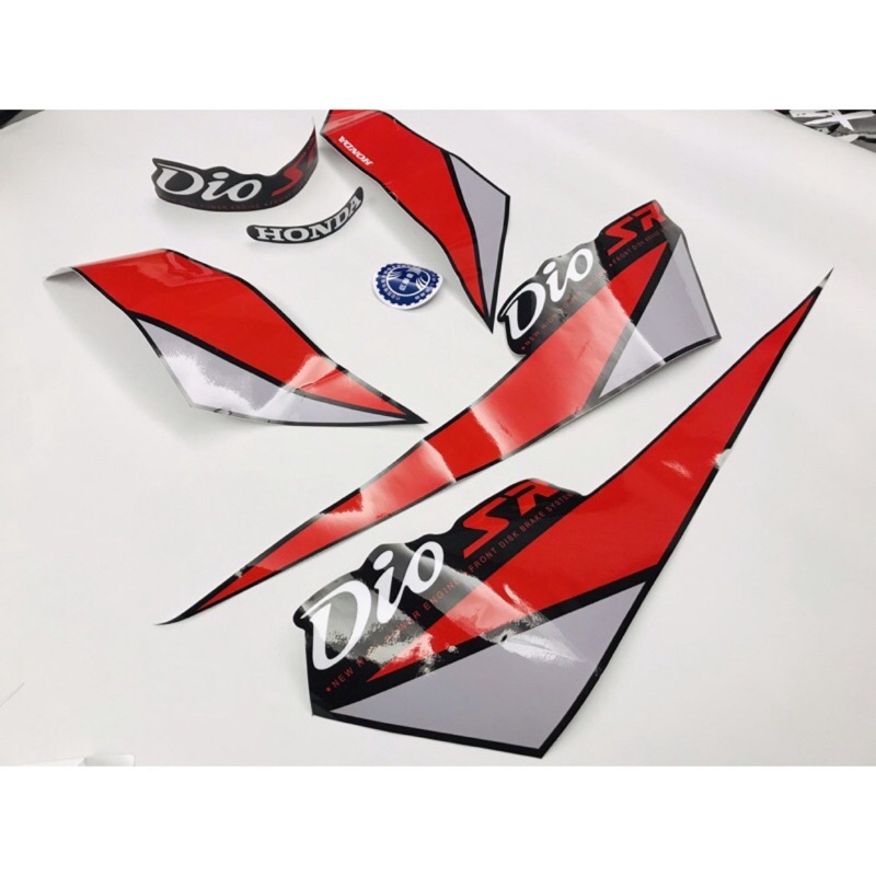 🌟現貨 迪奧 Honda dio sr 貼紙 紅灰 車貼 適合黑色車 黑底
