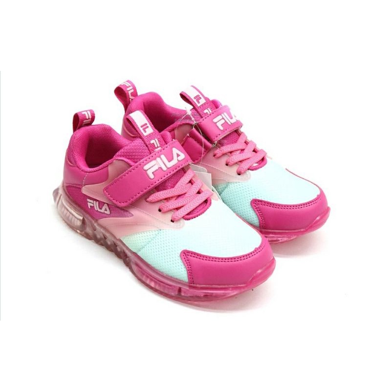 新品上架   FILA KIDS 兒童氣墊電燈運動休閒女童慢跑鞋(桃7J852V555)