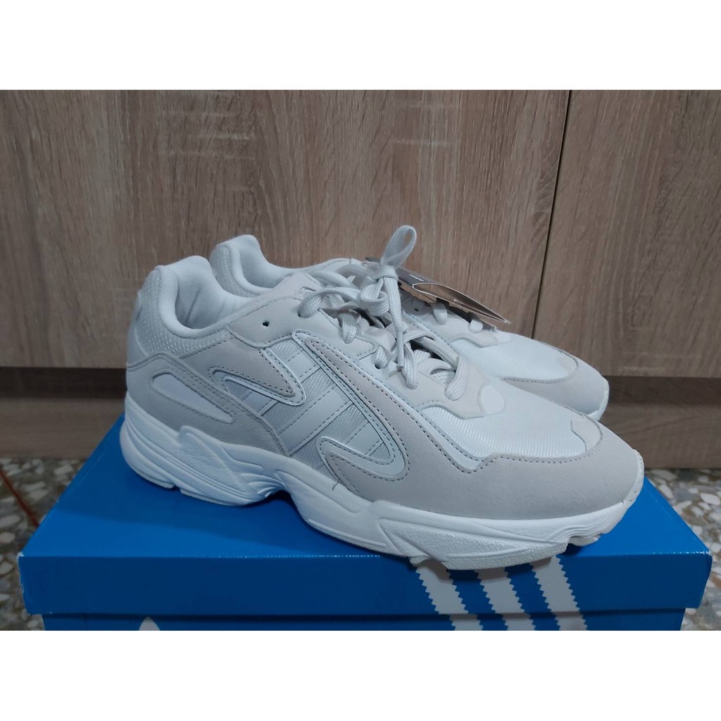 adidas ee7238
