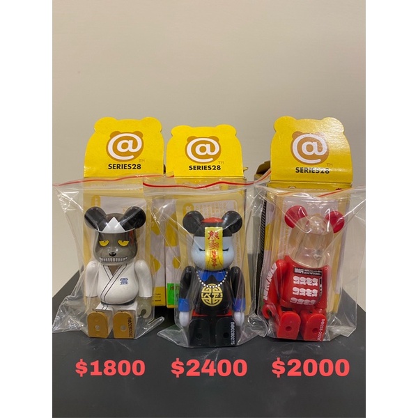 BEARBRICK 100% 殭屍 幽靈 熊抱哥 青花瓷 晴空塔 筋肉人 果凍熊