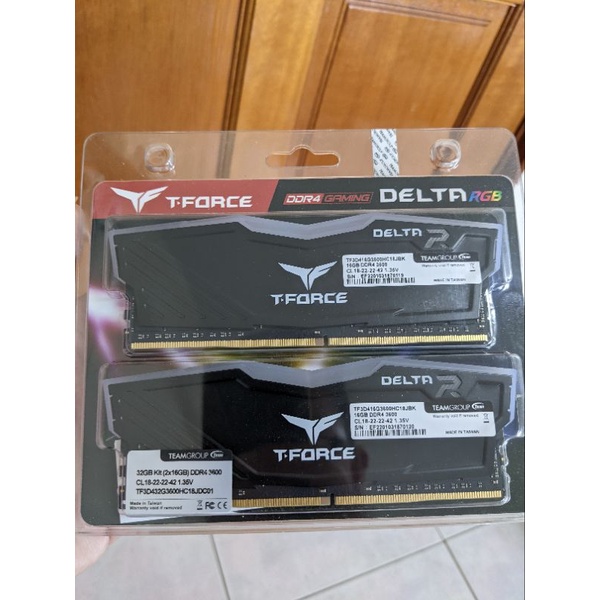 【TEAM十銓】T-Force Delta RGB 16GBx2 DDR4-3600 黑色 白色 雙通道 記憶體 32G