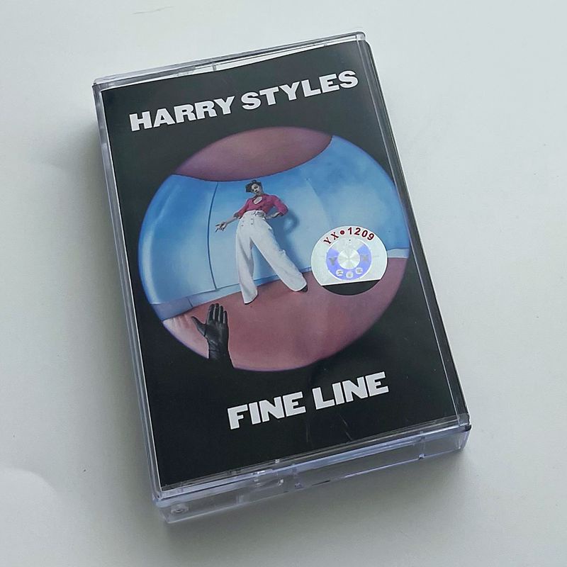 磁帶英文歌harry Styles Fine Line 破團哈卷全新未拆 附歌詞 蝦皮購物