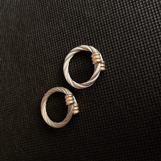 近新 鋼索造型戒指 情侶對戒 可當耳環 項鍊 吊飾 多用途飾品 彈性伸張 @ch1