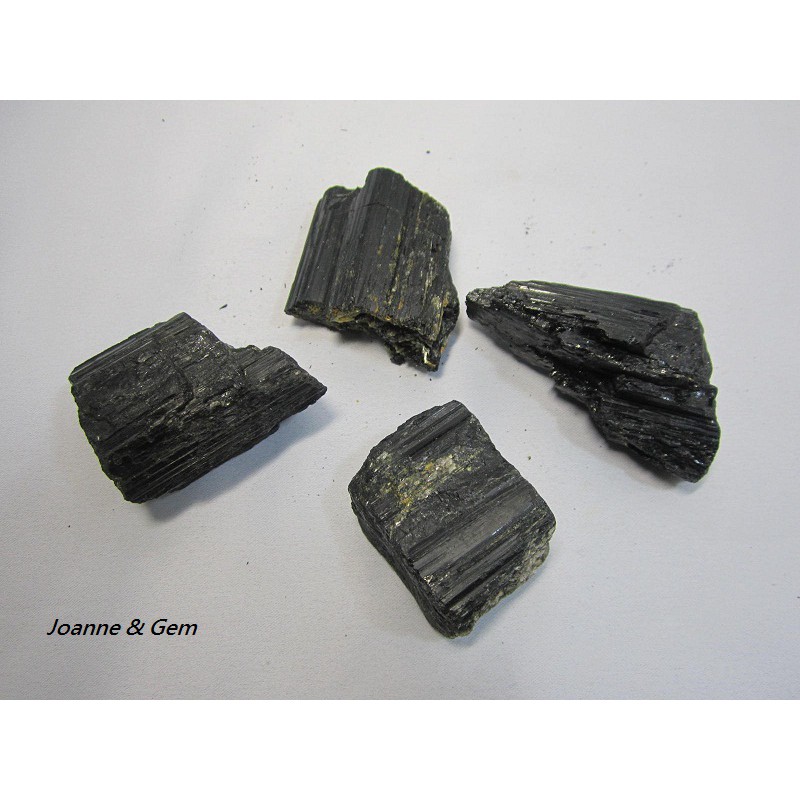 黑碧璽原礦（Schorl）-4顆-411g-電氣石~天然柱狀原礦~消除負能量，辟邪、消除壓力