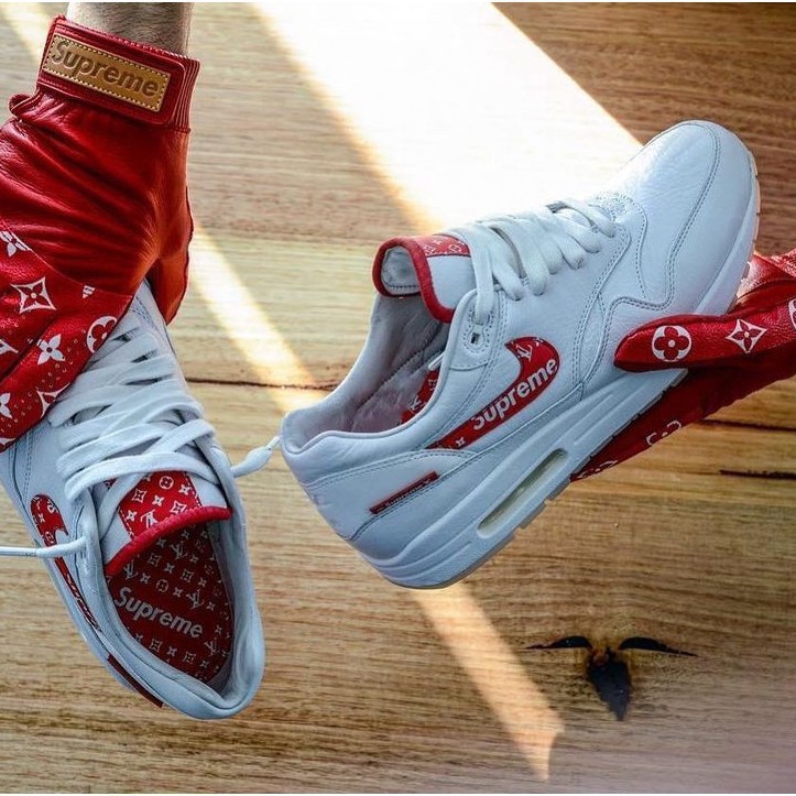 louis vuitton x nike air max 1