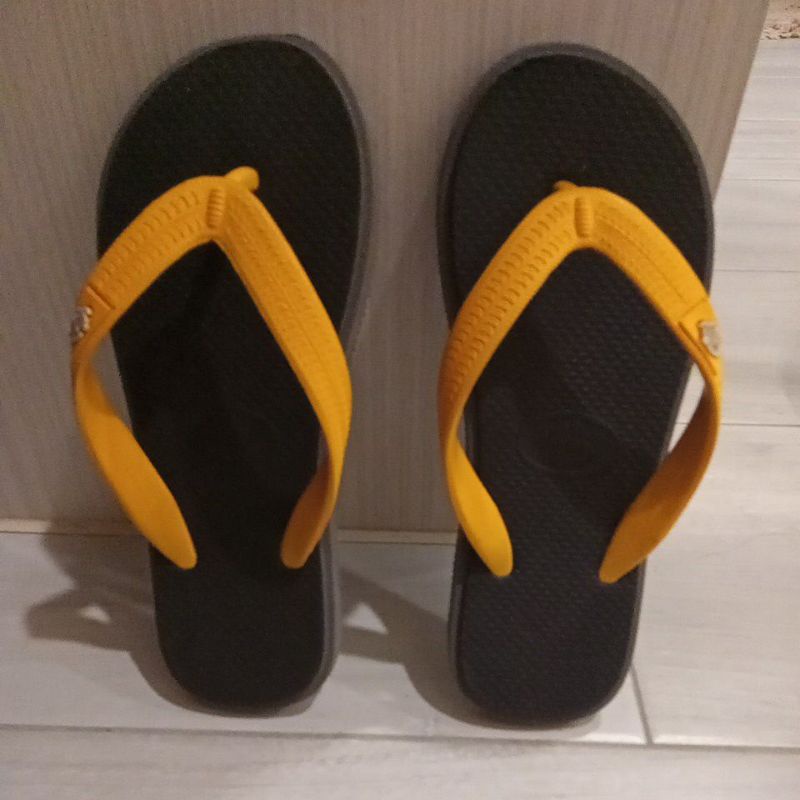 馬來西亞的巴西拖 fipper 國民夾腳拖鞋
