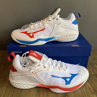 mizuno wave claw