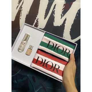 新光專櫃正品 Dior 全新保養品禮盒 附紙袋 2024.10 迪奧巴亞德條文束口袋（2色）旅行保養組 情人節禮物生日