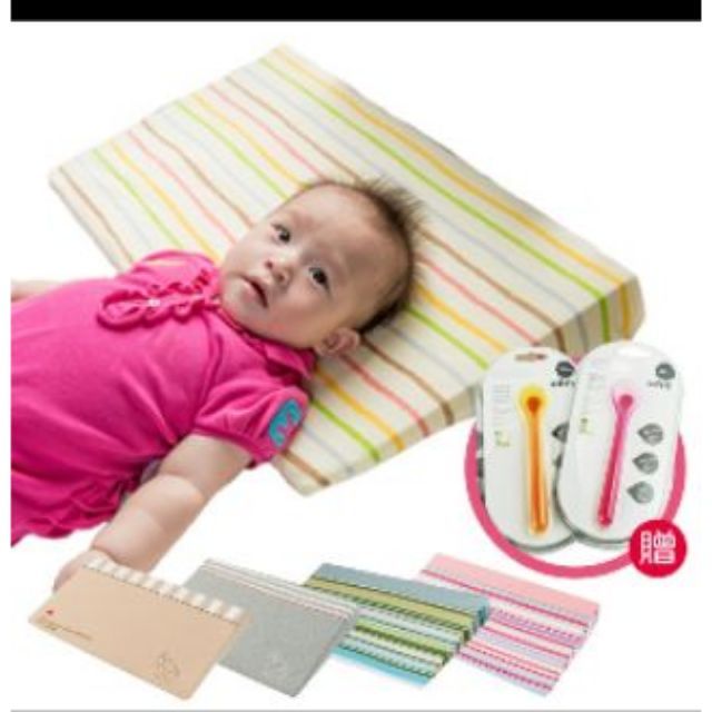 全新日本sandesica 嬰兒枕 寶寶枕  防吐奶枕  三角枕