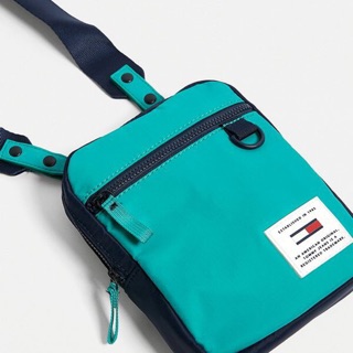 Tommy Jeans Urban Tech Green Reporter Bag