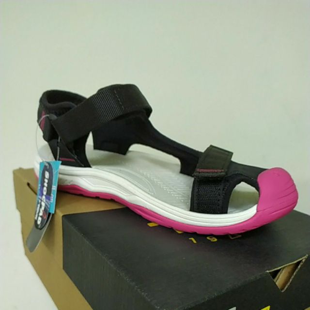 teva hurricane toe pro 2
