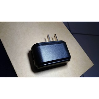 現貨---USB 轉接頭 轉家用插座AC 110v-220v 通用