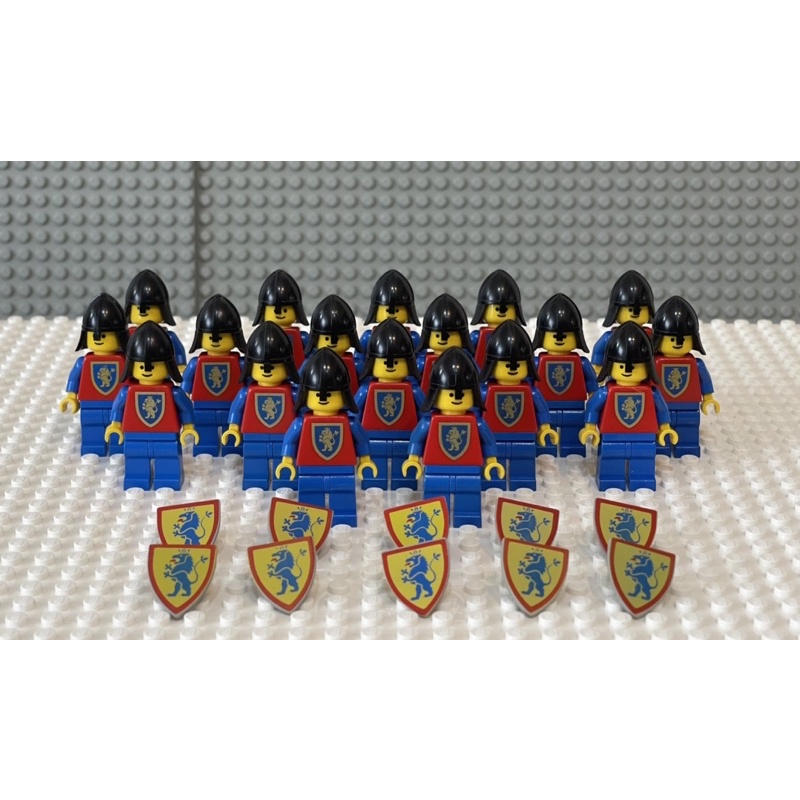 LEGO樂高 城堡系列 絕版 二手 6060 6081舊獅國 十字軍 徵兵 士兵 人偶 盾牌