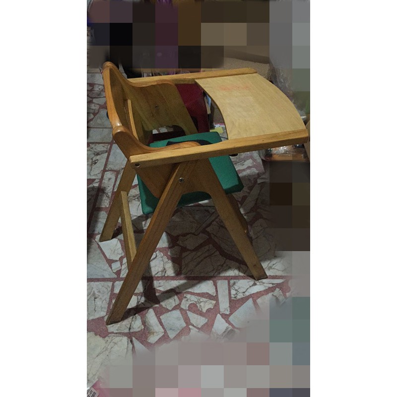 手-木製兒童餐桌椅.