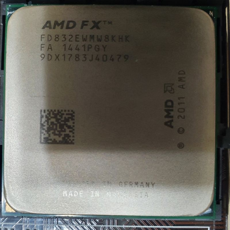 CPU AMD FX8320E  RAM 創建DDR3 1600 4G 單面MB GA-78LMT-USB3