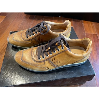 Magnanni 棕色皮面休閒鞋 US 7.5 EU 40