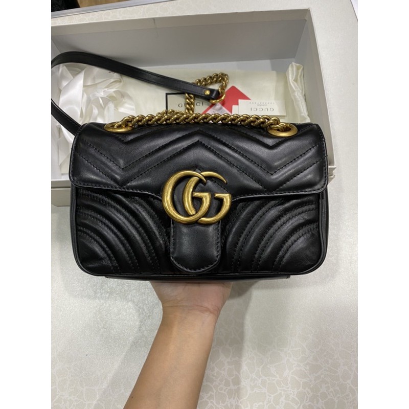 正品二手9新gucci馬夢掀蓋鏈條包黑金22公分 蝦皮購物
