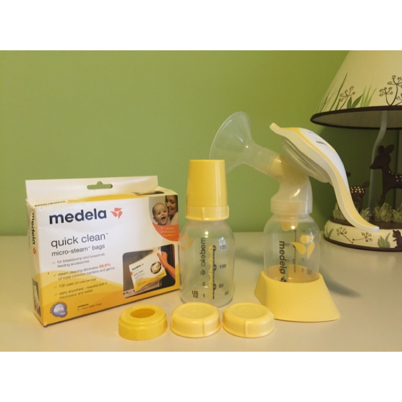 Medela 美樂 手動擠乳器 + 微波爐消毒袋（免運費）