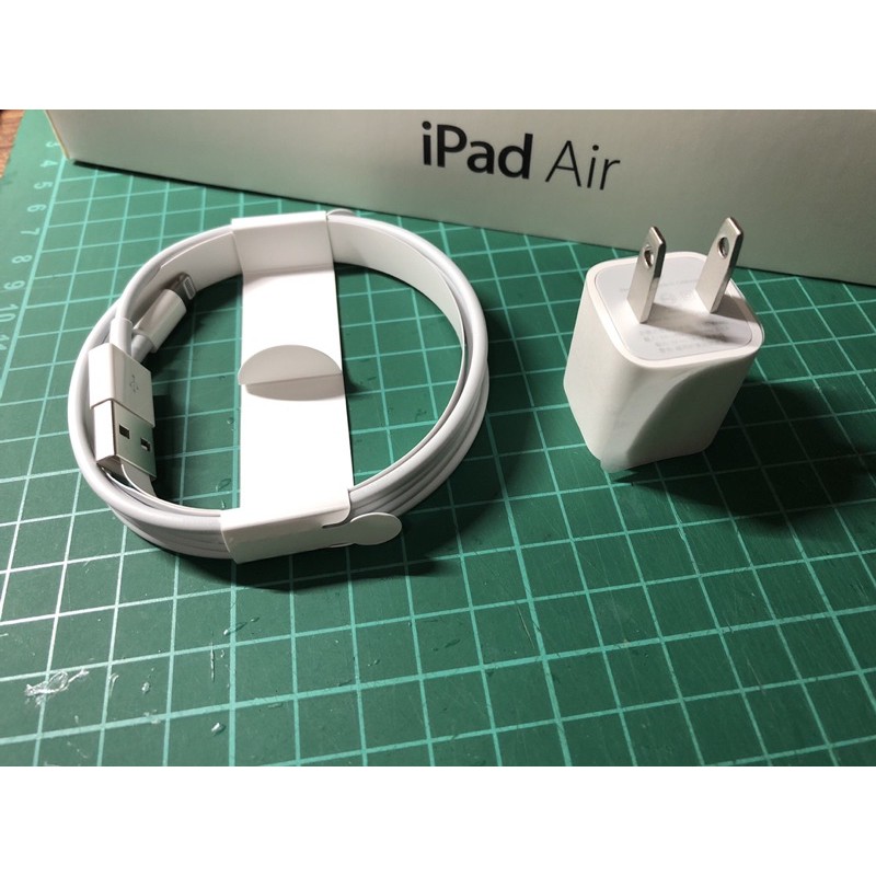 （全新）Apple iphone 原廠 豆腐頭 充電線 配件 未使用