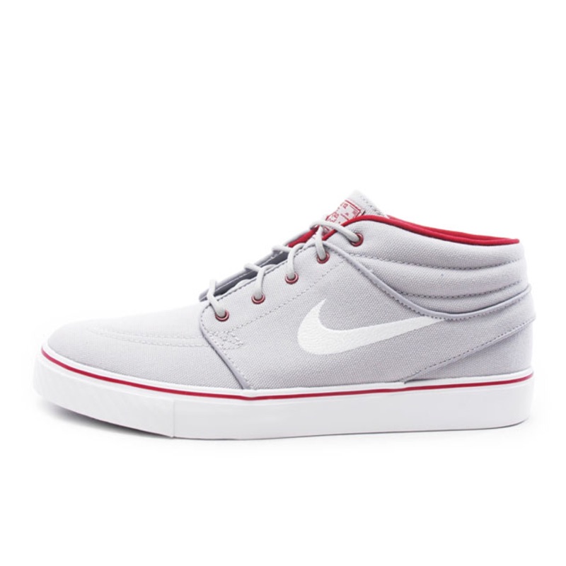 nike janoski mid top