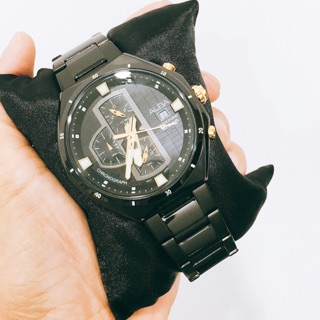 ALBA 精工旗下品牌 三眼計時 黑金 黑鋼手錶 限量編號 防水100m VD57-X087SD