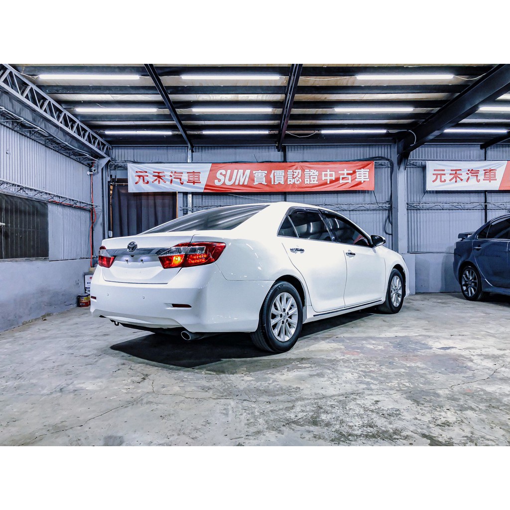 新款toyota Camry 2 0 超漂亮鑽石白特仕款 蝦皮購物