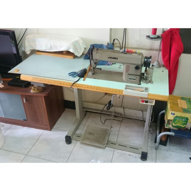 ### 二手 ### JUKI DDL 5530 工業用平車 裁縫機 縫紉機 附贈很多的線 日本製