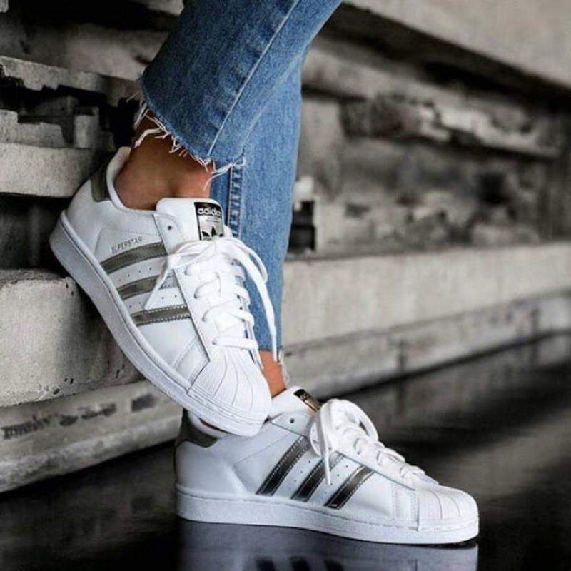 adidas aq3091 superstar