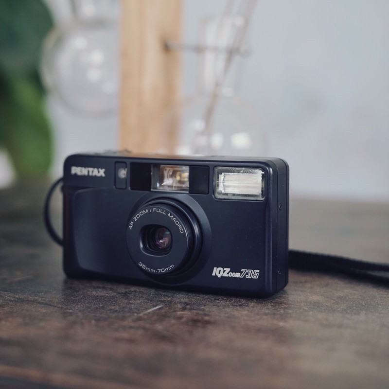 已預訂勿下單】Pentax IQZoom 735 質感底片傻瓜相機(含電池、背帶、拍攝示意圖) | 蝦皮購物