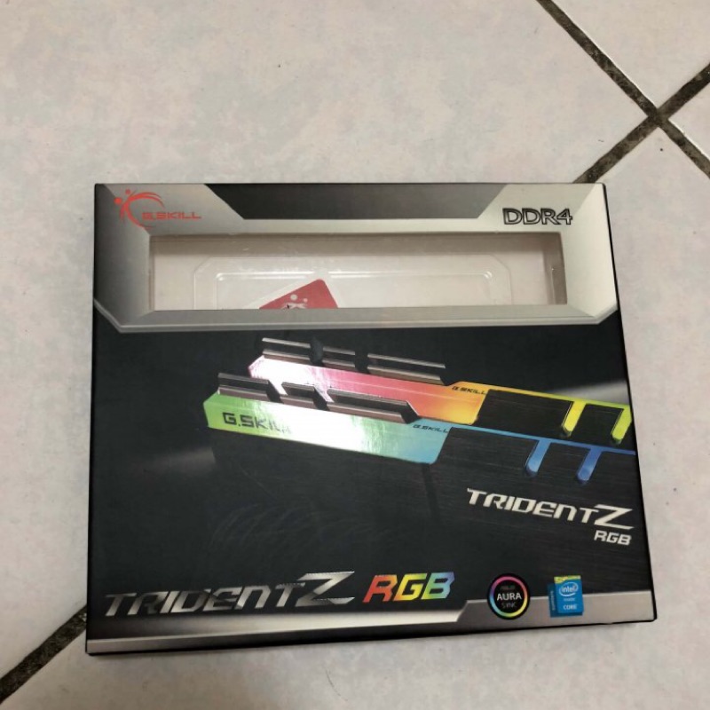 芝奇 幻光戟DDR4-2400 8G*2