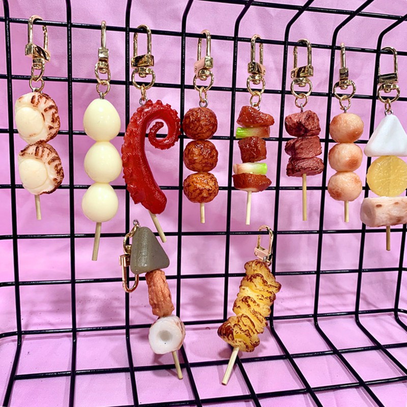 仿真食物鑰匙圈 韓國鐵板燒 烤肉吊飾 燒烤串魷魚鬚麵筋關東煮鑰匙扣圈 創意鑰匙圈 手作吊飾