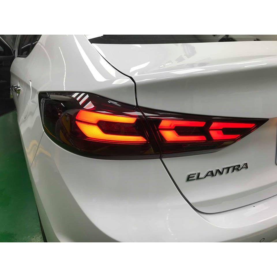 Hyundai Elantra Sport尾燈美國STEK TPU深燻黑犀牛皮燈膜保護膜包膜