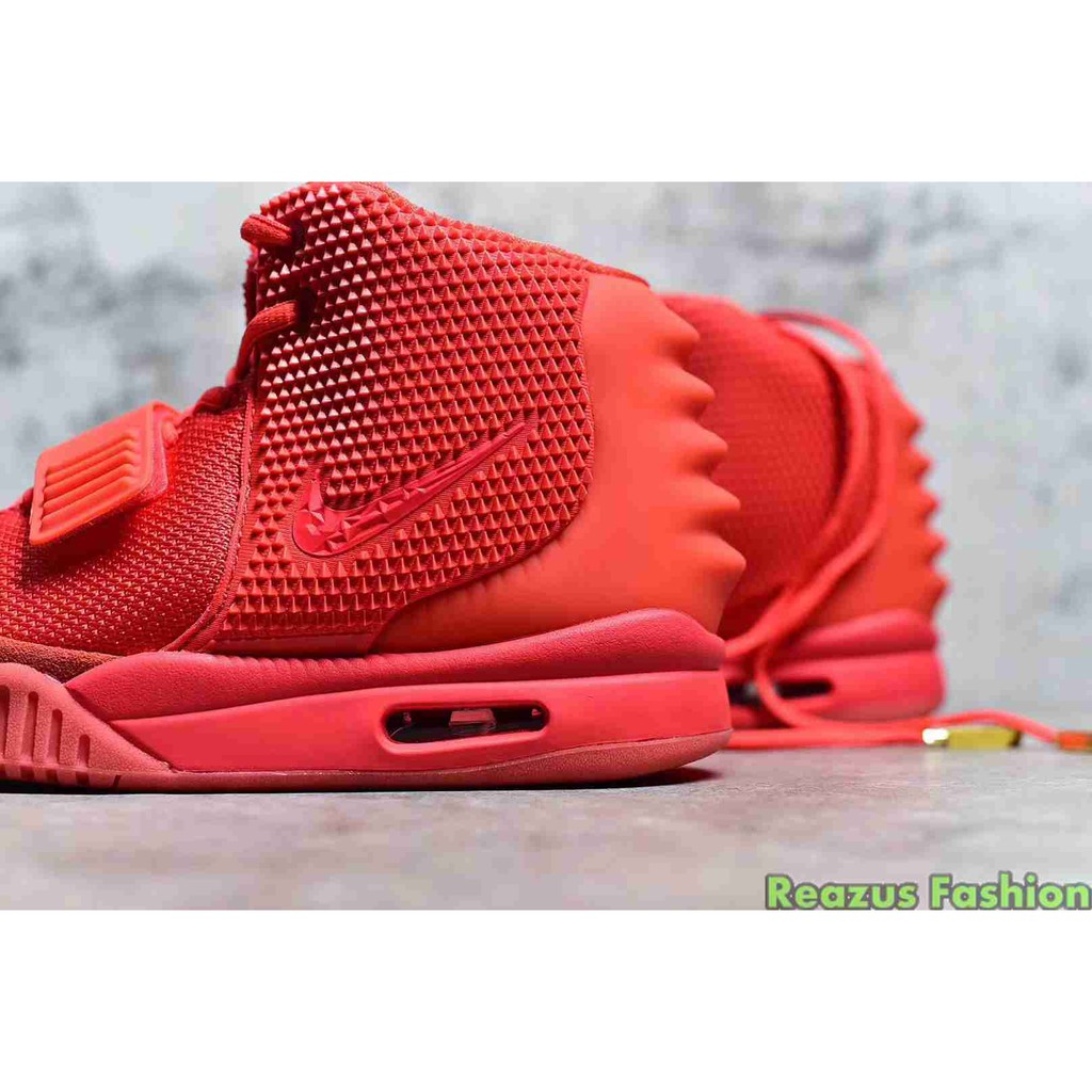 nike kanye west red october