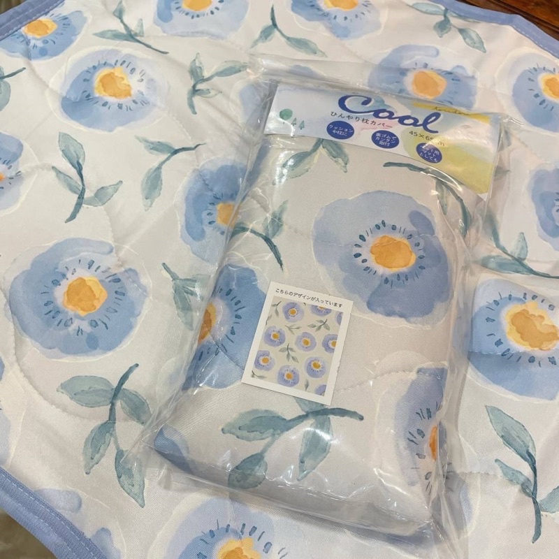 日本🇯🇵清新花朵 透氣涼感 附帶枕巾，寵物墊